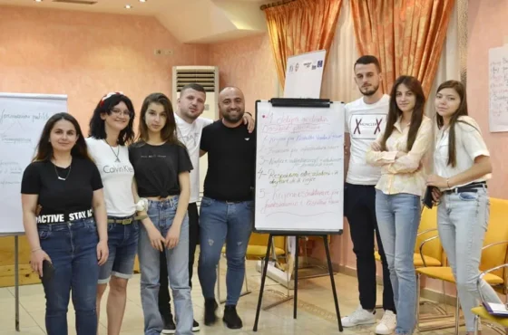 Të Rinjtë, si e tashmja dhe e ard