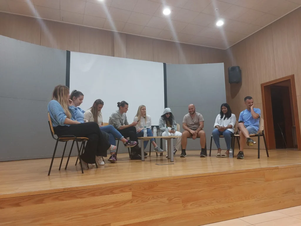 Youth Exchange Twichea Next Gene jpg