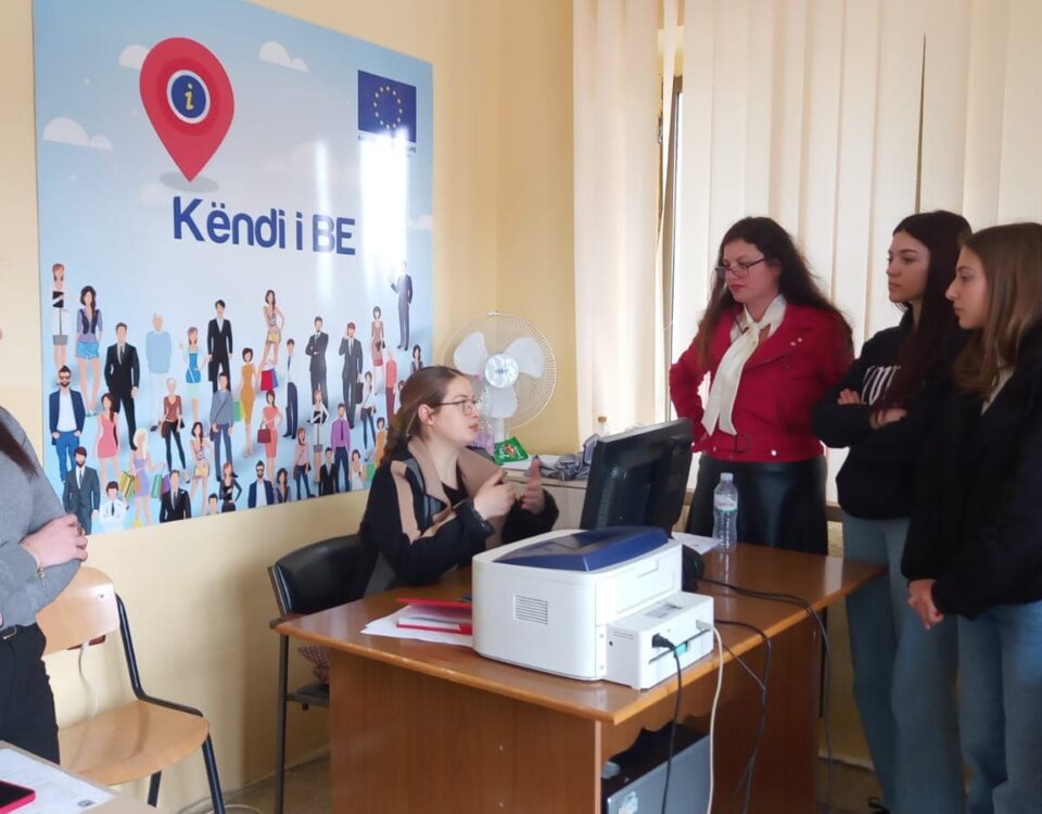 takimi me pushtetin lokal zyra e informacionit4